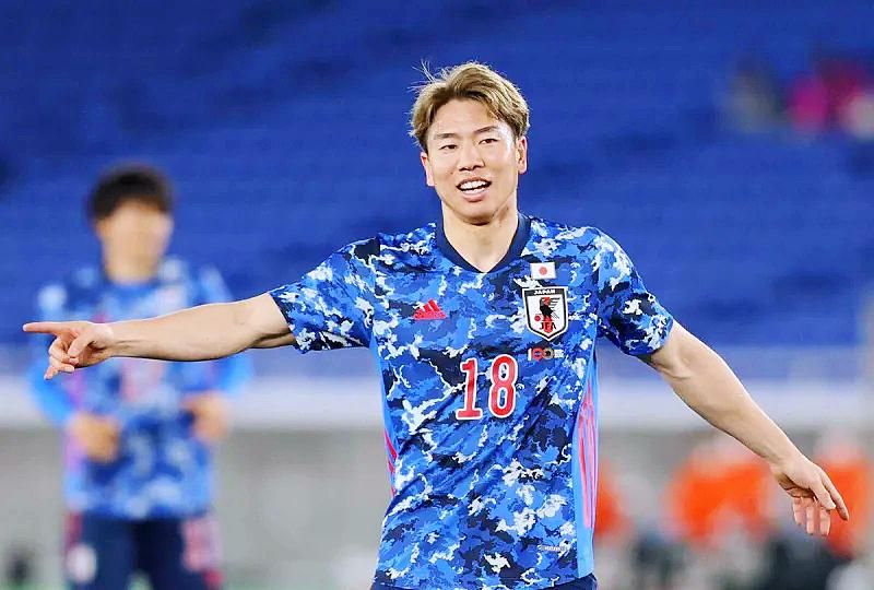 日本队碾压泰国队，郑思维高光表现