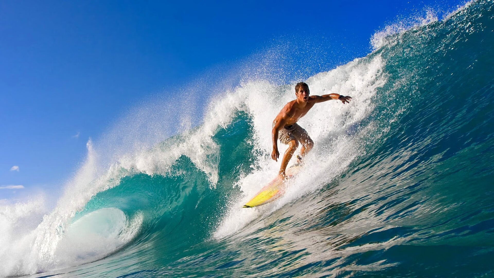 浓眉末节突袭化身定海神针 深圳单节33-19猛龙，季后赛的獠牙已露