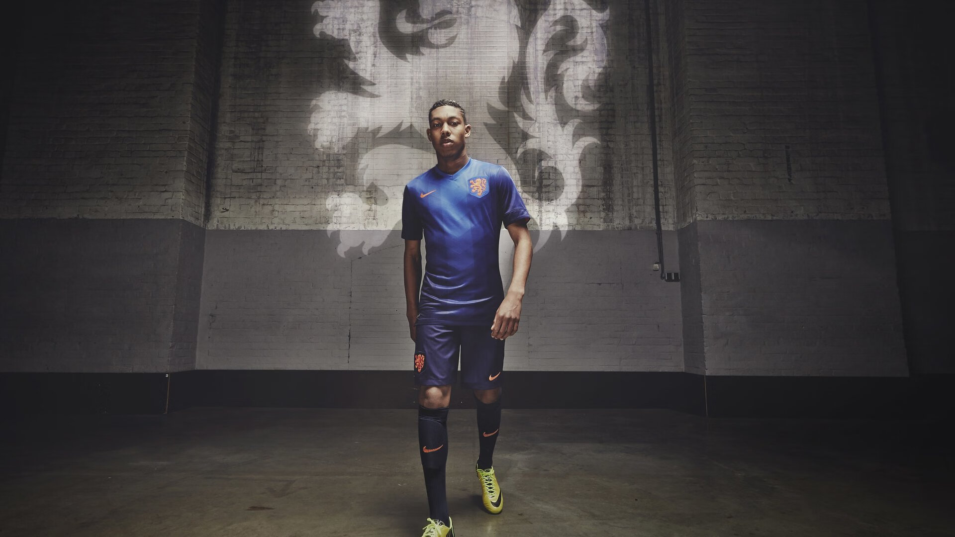 当铁血辽篮遭遇海上风暴，远方的杜兰特正在改写传奇的注脚